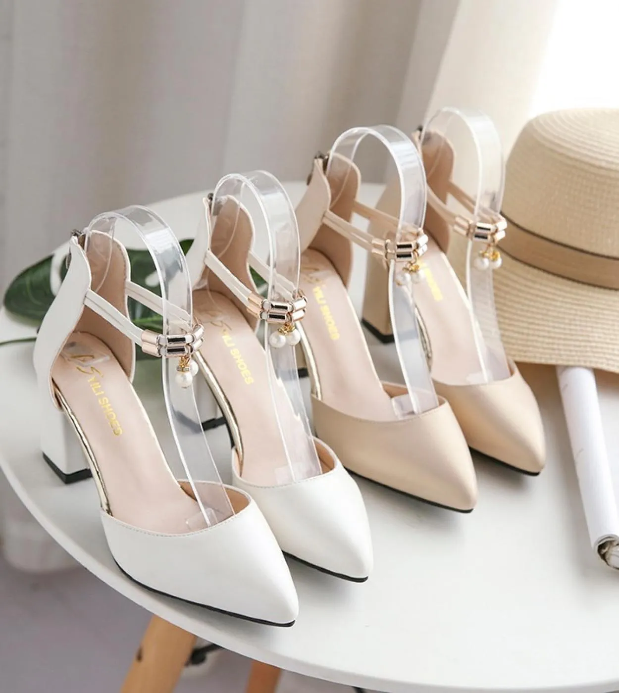 2022 scarpe a punta da donna pompe sandali tacchi alti scarpe estive da donna moda in pelle metallo perla donna con tacco partit