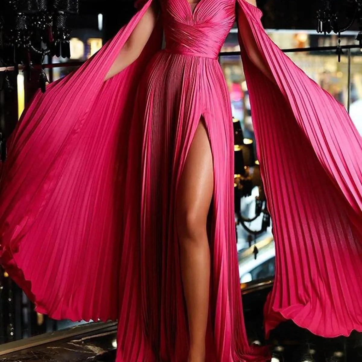 Abiti da festa formali in raso pieghe fucsia con spalle scoperte Abito da ballo arabo con spacco alto con maniche a mantella Occ