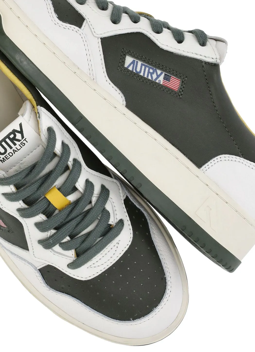  Autry Sneakers Medalist Low 