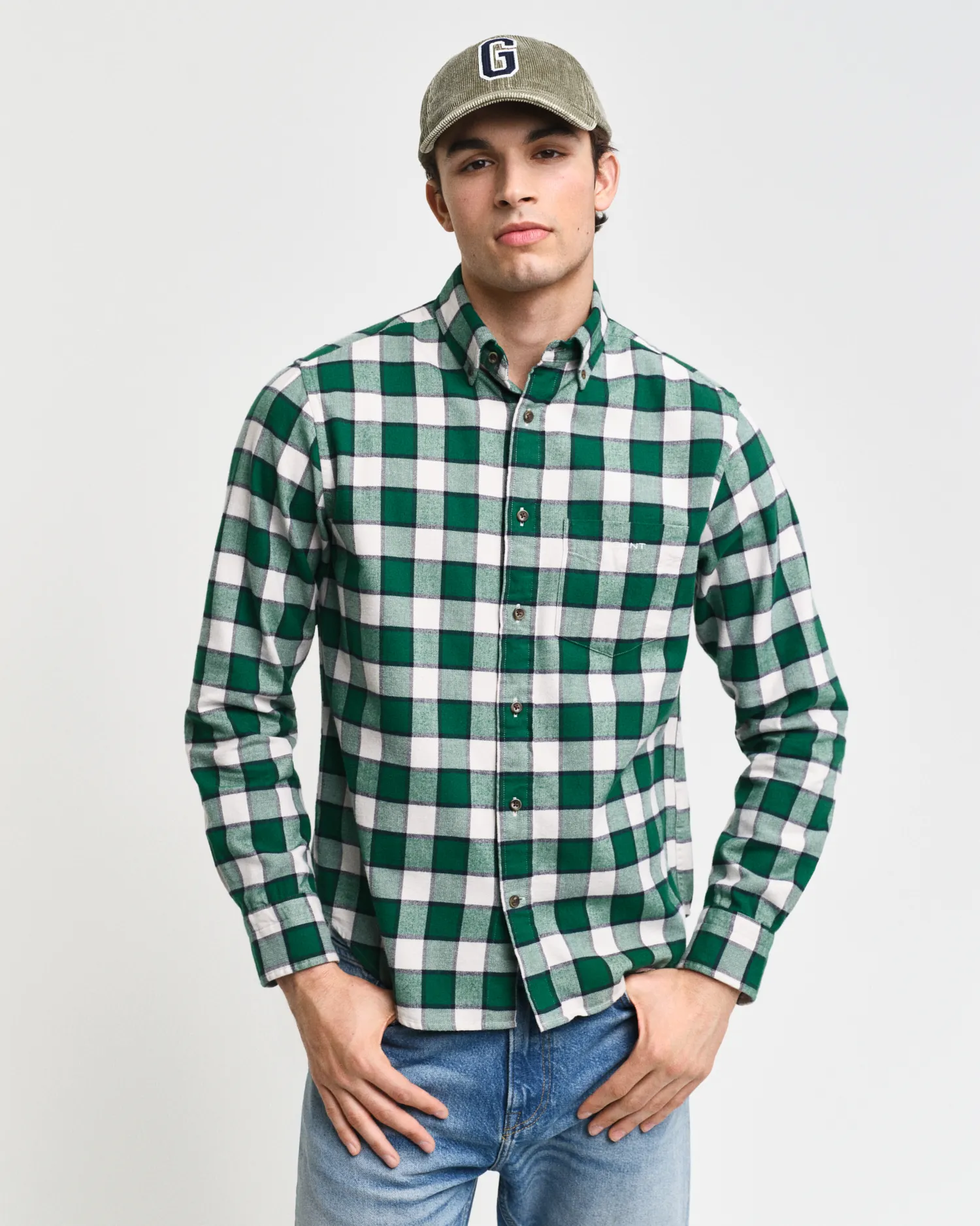 Camicia con motivo a spina di pesce a quadri regular fit    