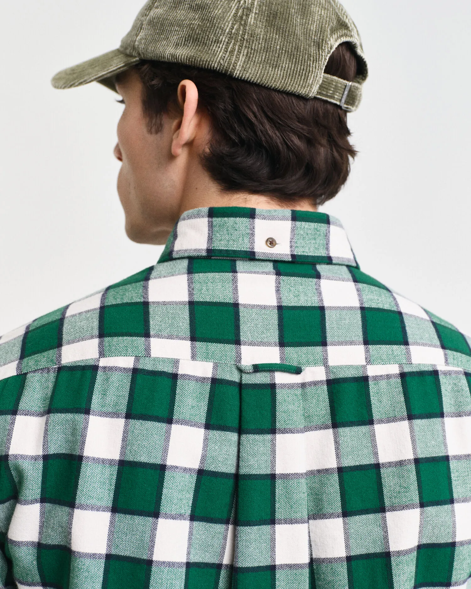 Camicia con motivo a spina di pesce a quadri regular fit    