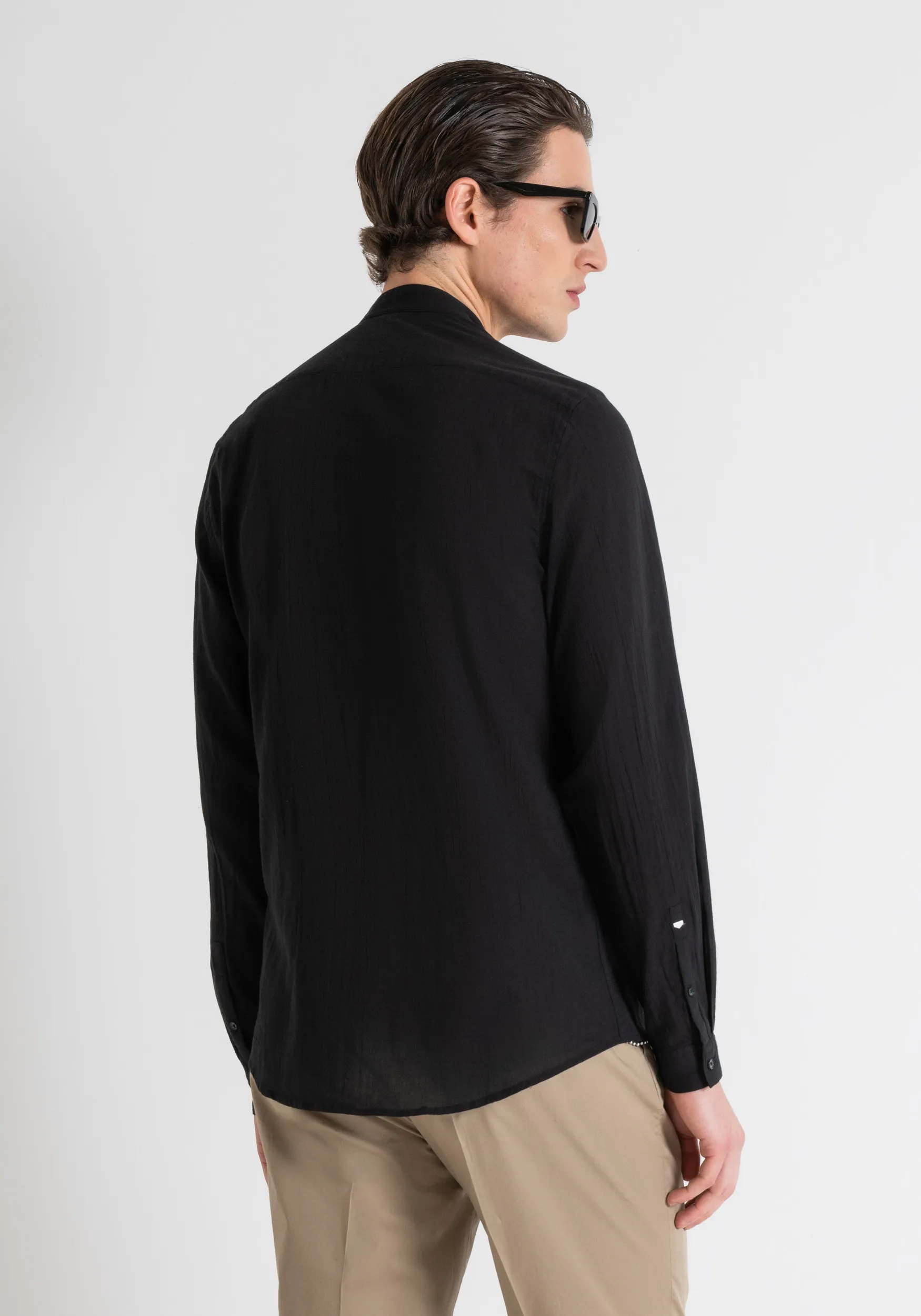 CAMICIA REGULAR FIT “SEOUL” IN COTONE CON EFFETTO STROPICCIATO