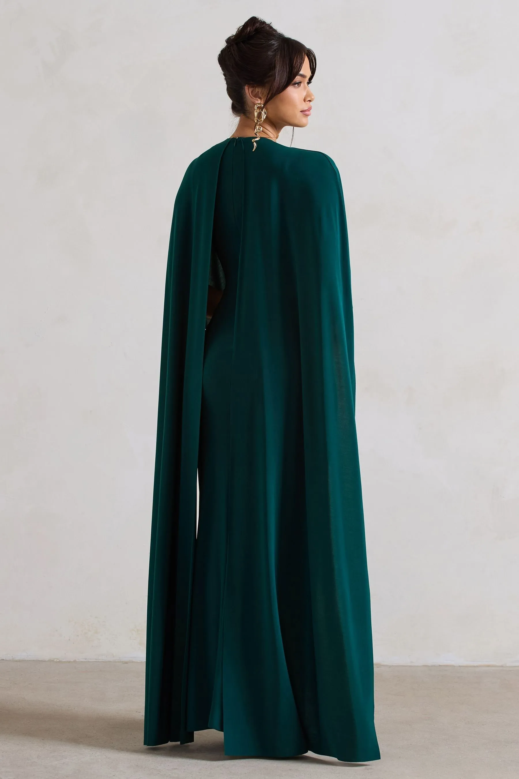 Club L London - Padma - Abito maxi drappeggiato con scollo alla Bardot e maniche a mantella