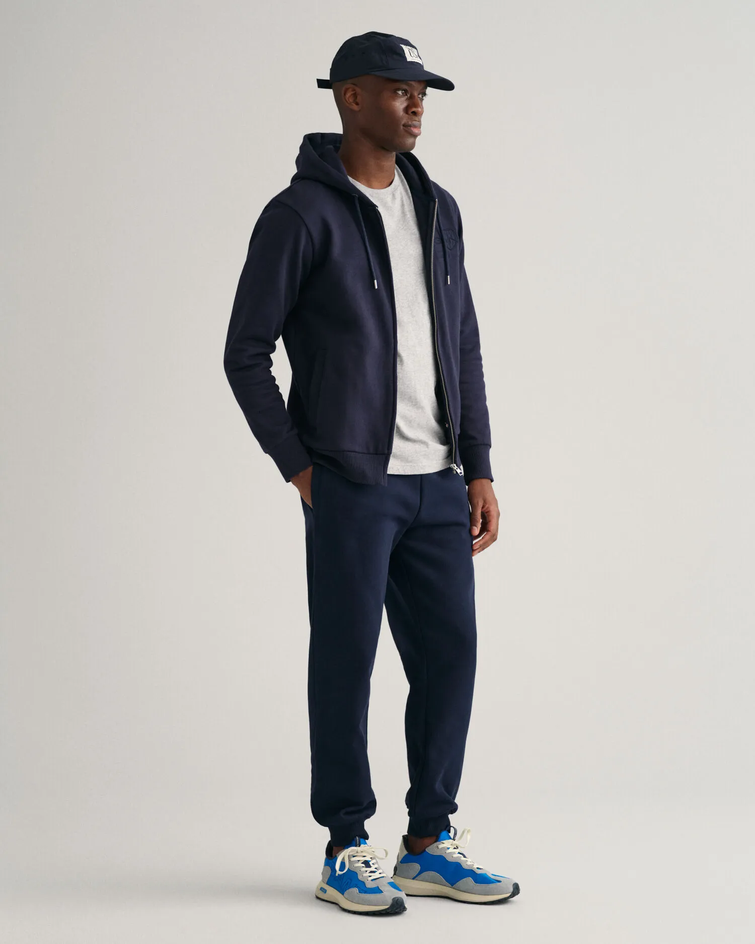 Felpa Tonal Archive Shield con cappuccio e zip    
