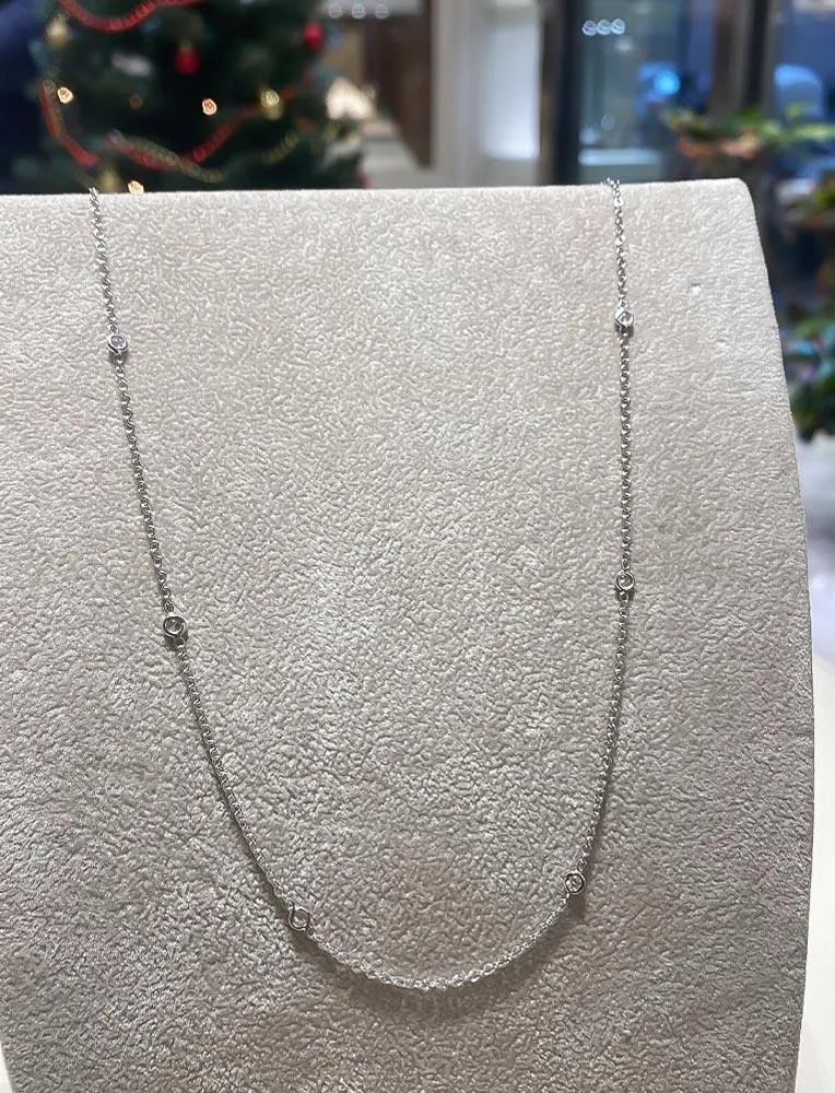 Girocollo rolò oro bianco 6 diamanti 44cm