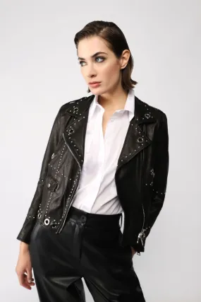 Giubbotto in vera pelle modello biker con borchie