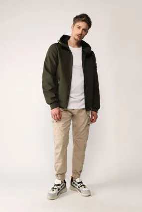 Giubbotto monocolour con cappuccio, coulisse e zip