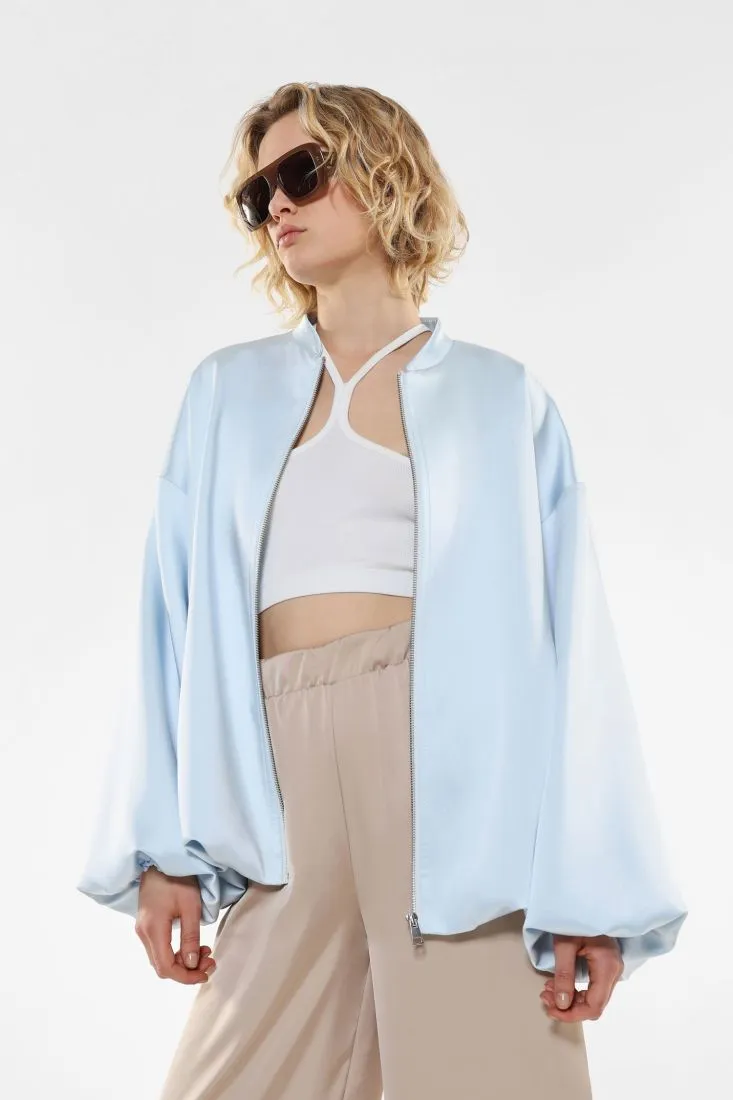Giubbotto oversize con taschini a filetto e zip