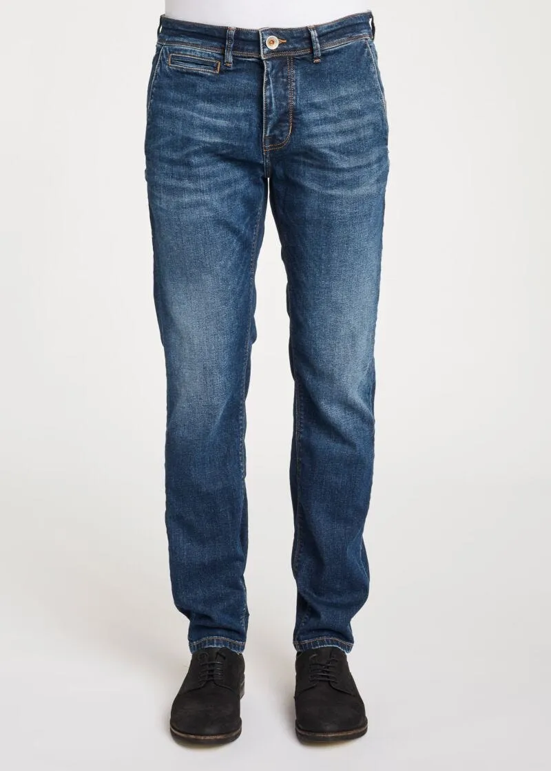 Jeans chino con lavaggio used