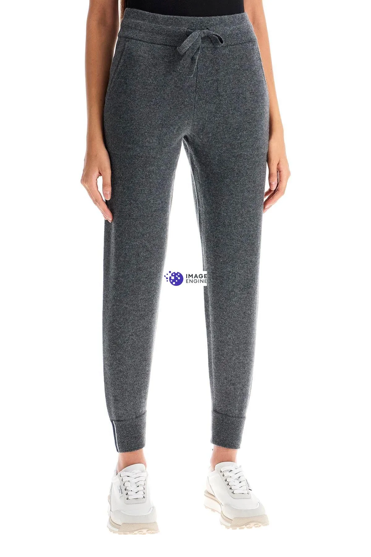 Joggers in cashmere