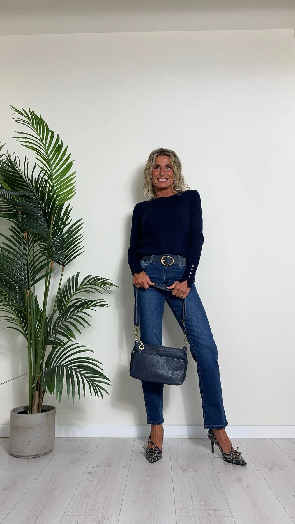 LALTERNATIVASTYLE - 3992719P39 - BORSA PELLE MULTIZIP, TASCA FRONTALE CON TRACOLLA E DETTAGLI