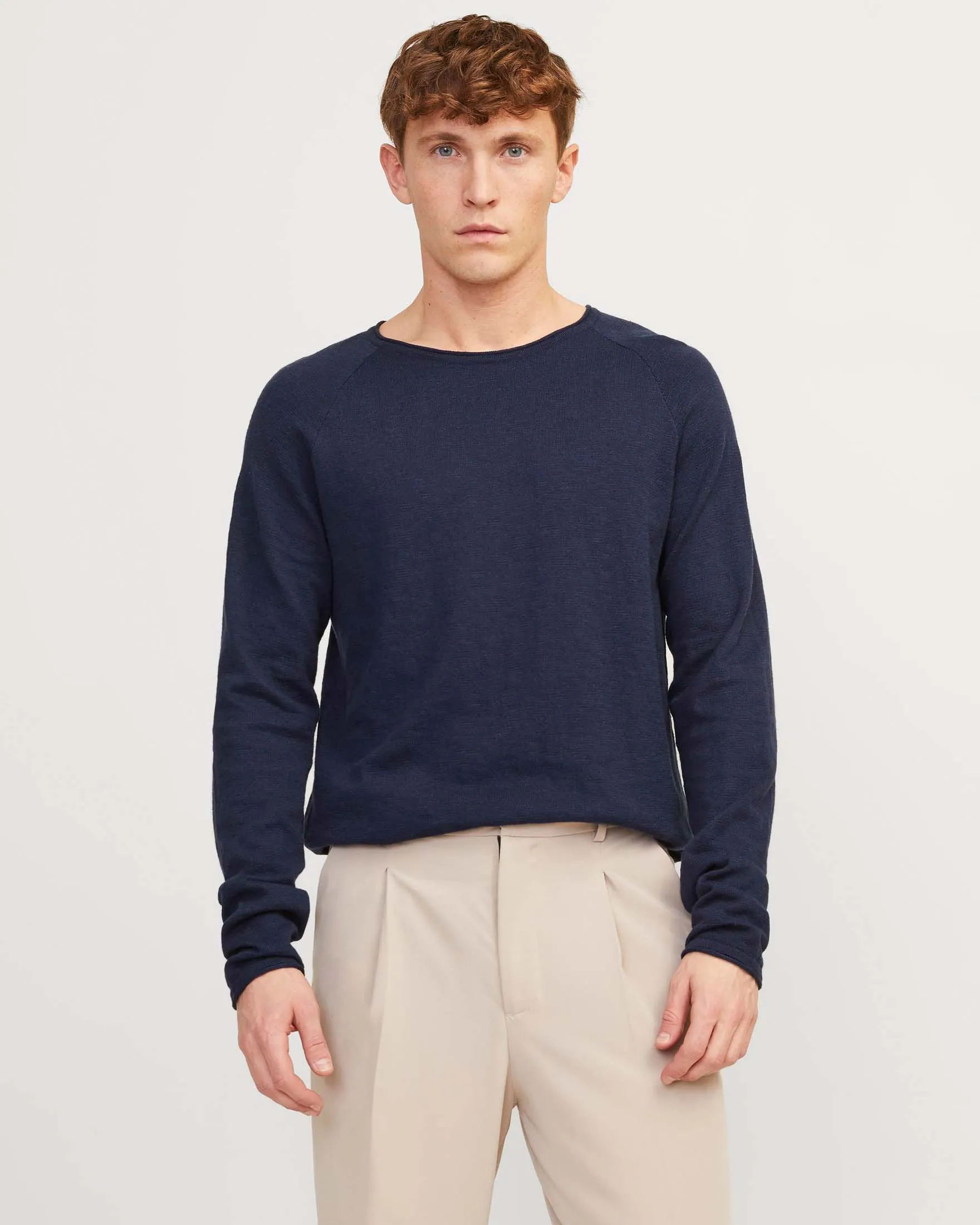 Maglia blu navy in cotone e lino fiammato regular-fit con maniche raglan e bordi arrotolati