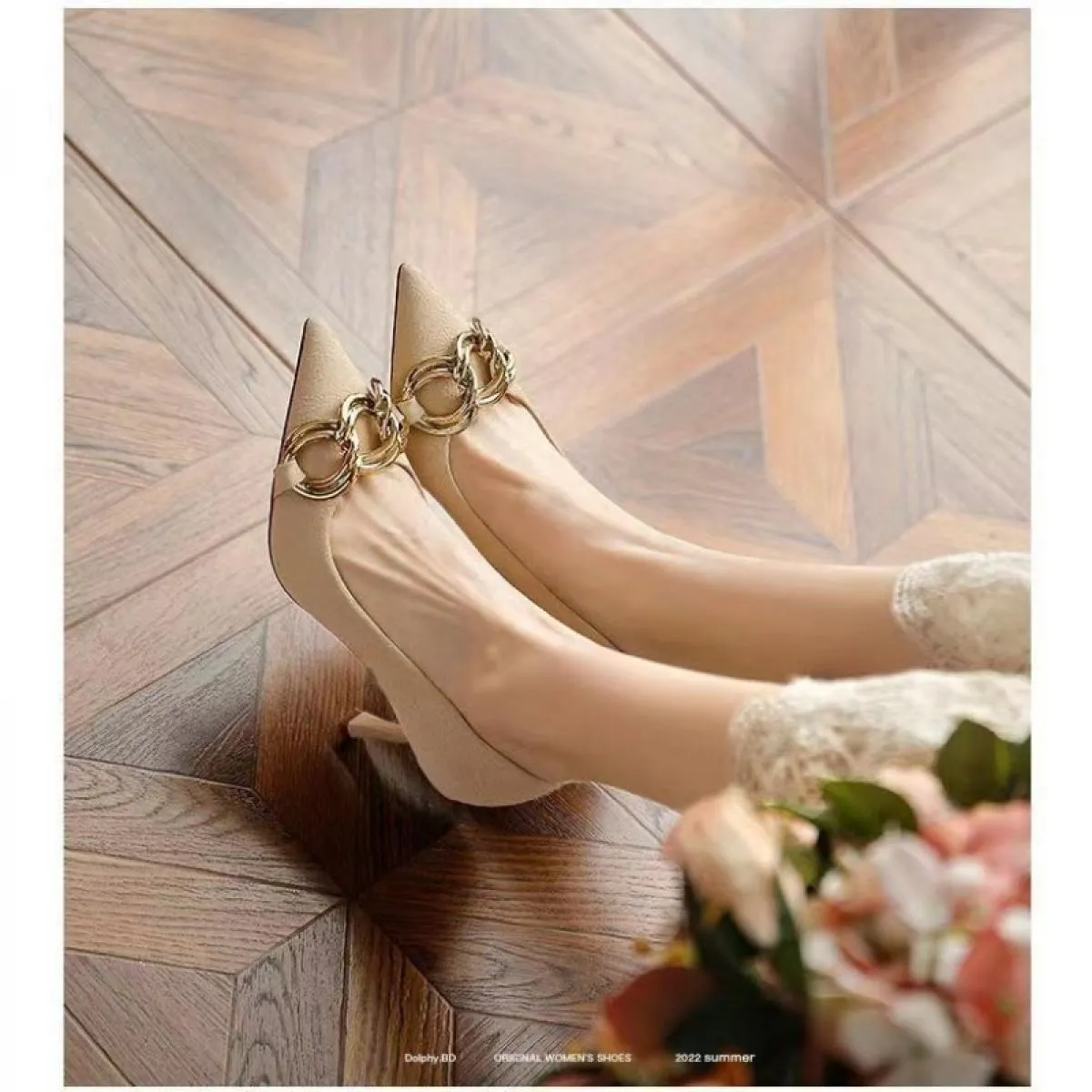 Nuove pompe nere Eleganti donne Tacchi alti Pelle metallizzata Tacco alto a spillo Punta a punta Slingback Summer Ladies
