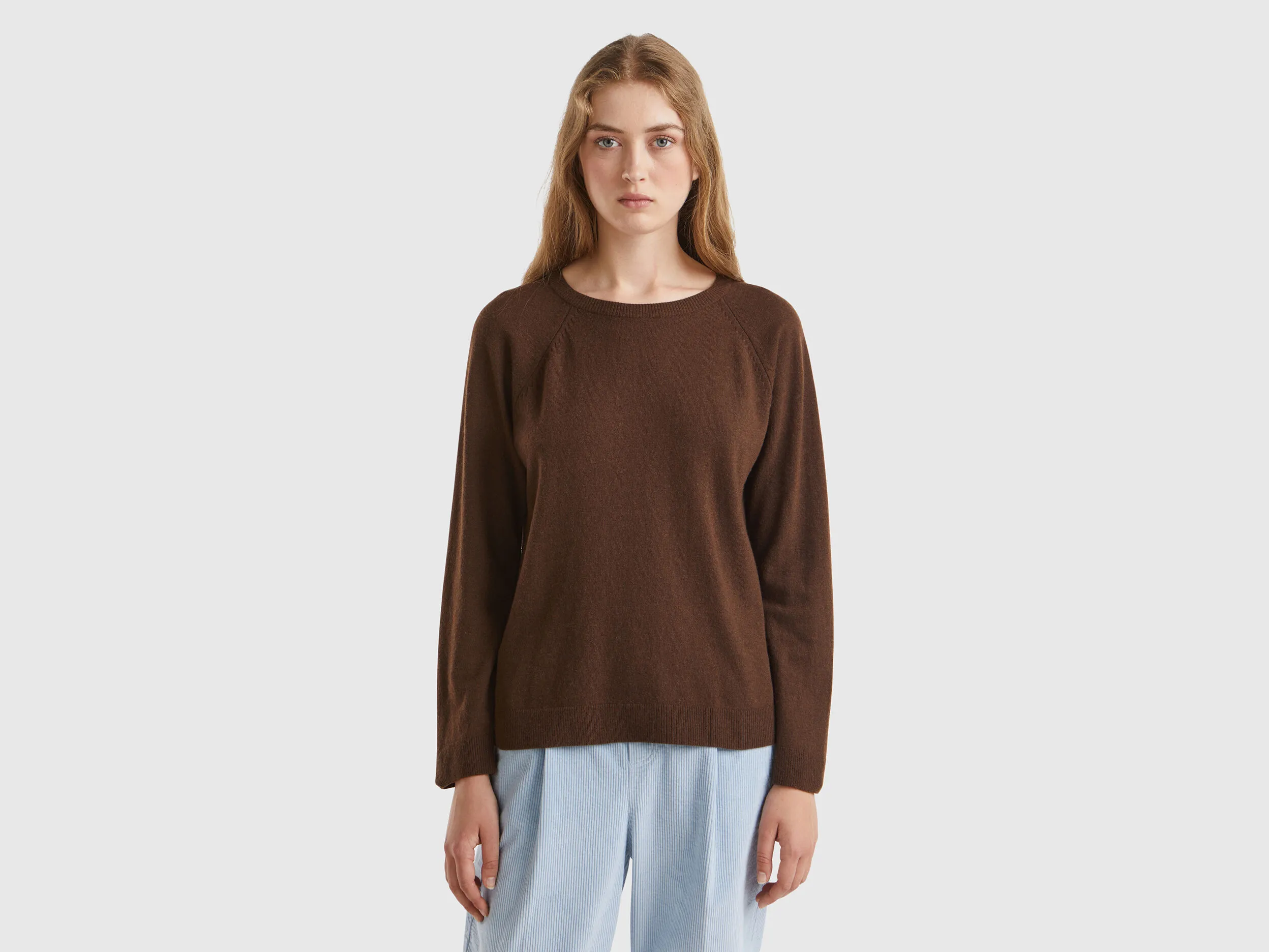 Nuovi arrivi Maglia girocollo marrone scuro in misto lana e cashmere