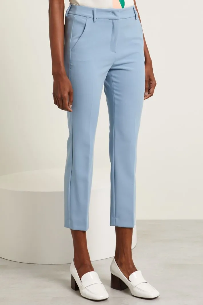 Pantaloni a sigaretta