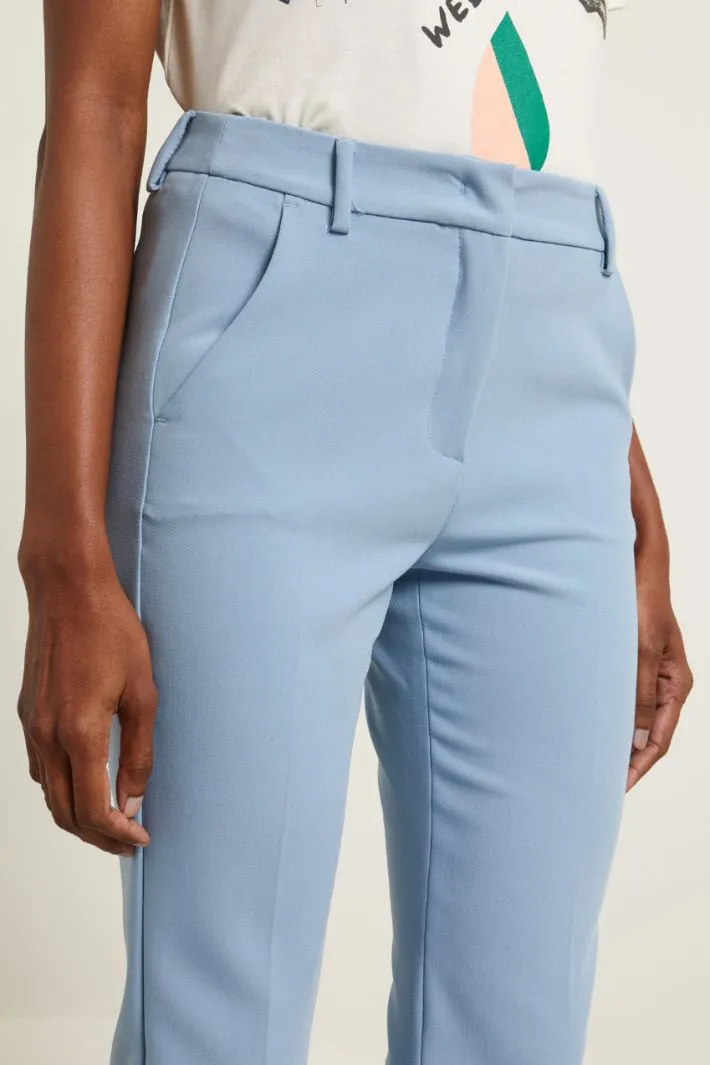 Pantaloni a sigaretta