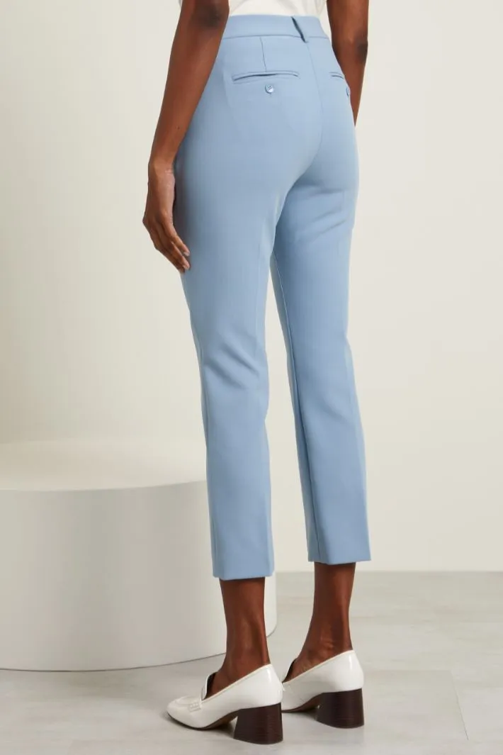 Pantaloni a sigaretta
