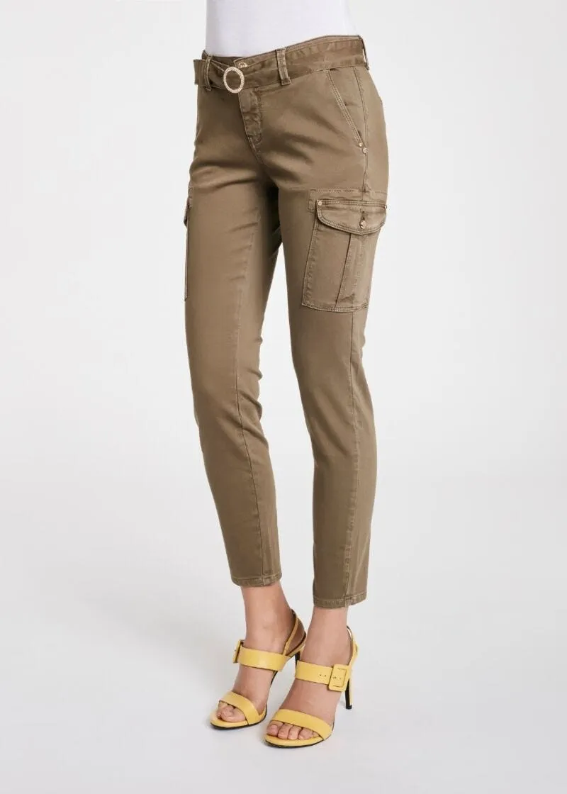 Pantaloni cargo con cintura gioiello