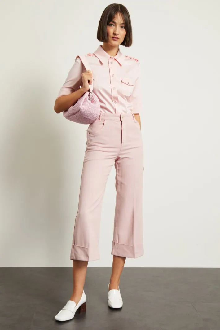 Pantaloni con risvolti