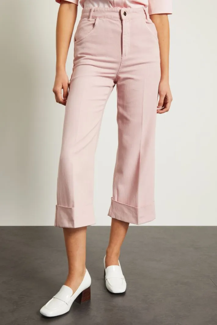 Pantaloni con risvolti