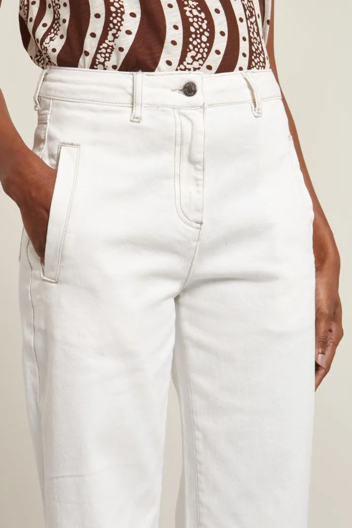Pantaloni con tasche a filetto