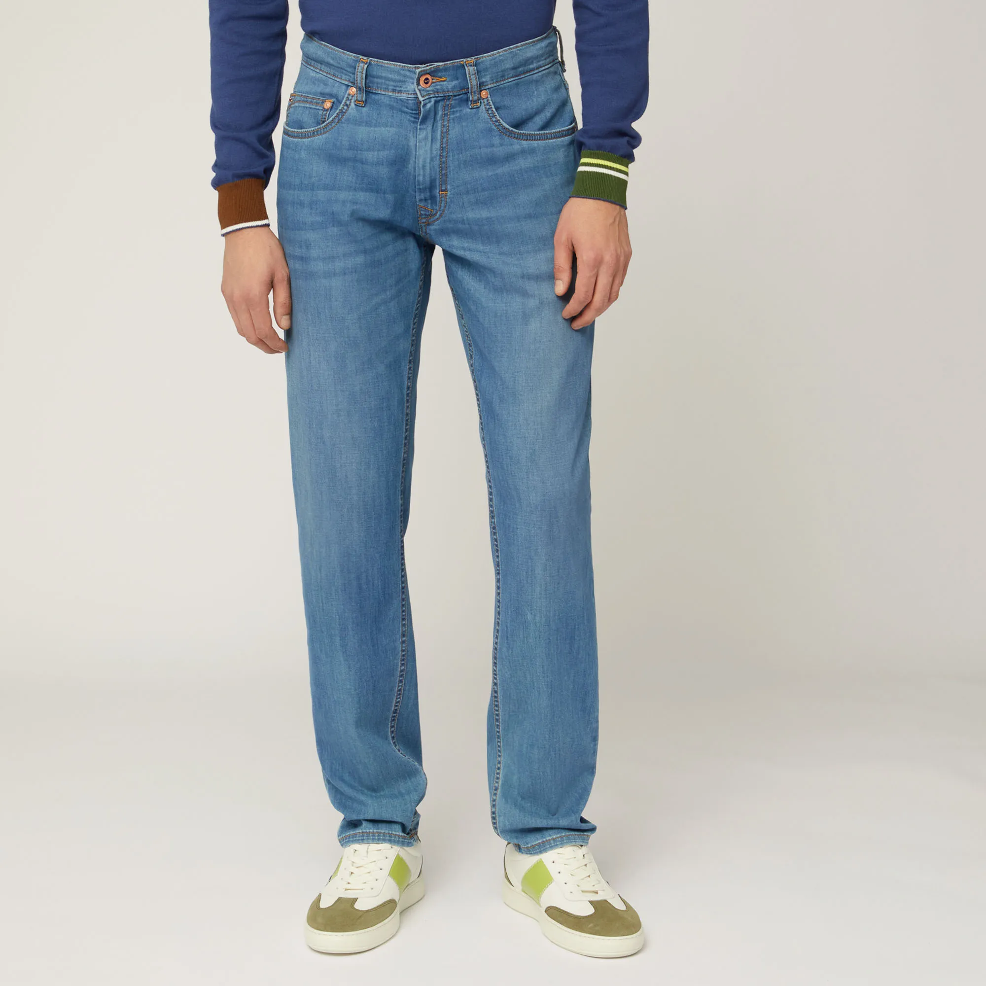 Pantaloni Narrow Fit In Denim in Blu Denim: Nuovi arrivi Di Lusso | Harmont & Blaine®