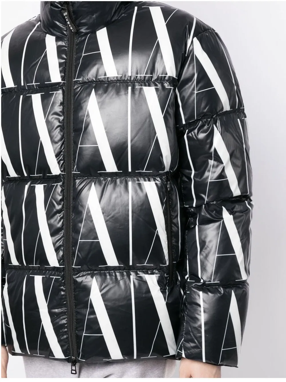 PIUMINO CON LOGO ALL-OVER