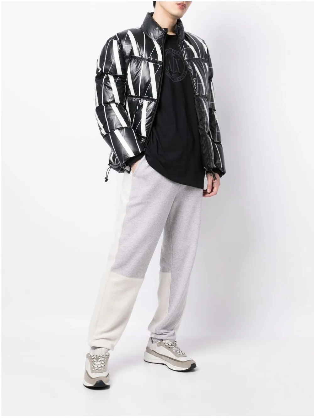 PIUMINO CON LOGO ALL-OVER