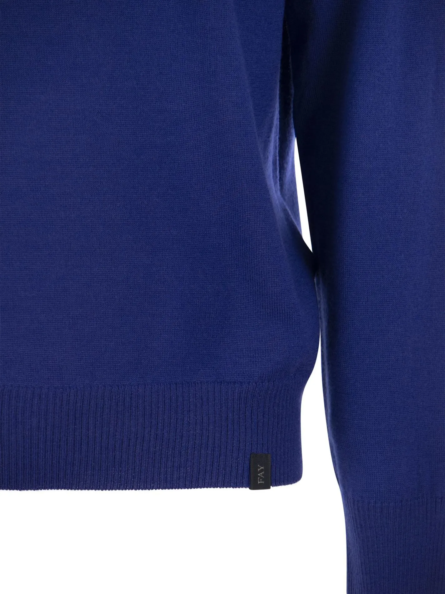 Pull girocollo in lana