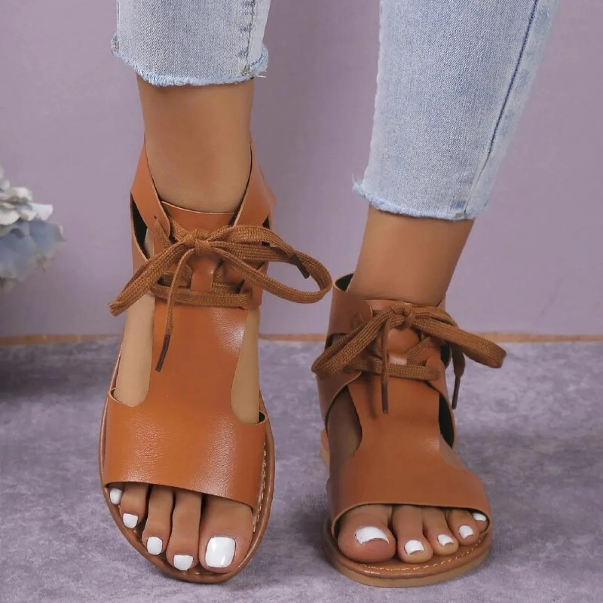 Sandali piatti da donna 2023 Estate New Lace Up Open Toe Sandali casual per le donne Scarpe da spiaggia femminili all'aperto Plu