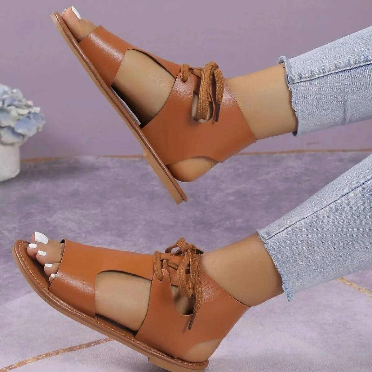 Sandali piatti da donna 2023 Estate New Lace Up Open Toe Sandali casual per le donne Scarpe da spiaggia femminili all'aperto Plu