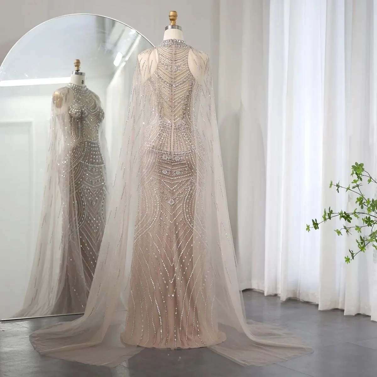 Sharon Said Abiti da sera a sirena color caramello di lusso Dubai con maniche a mantella Abiti eleganti da cerimonia nuziale con