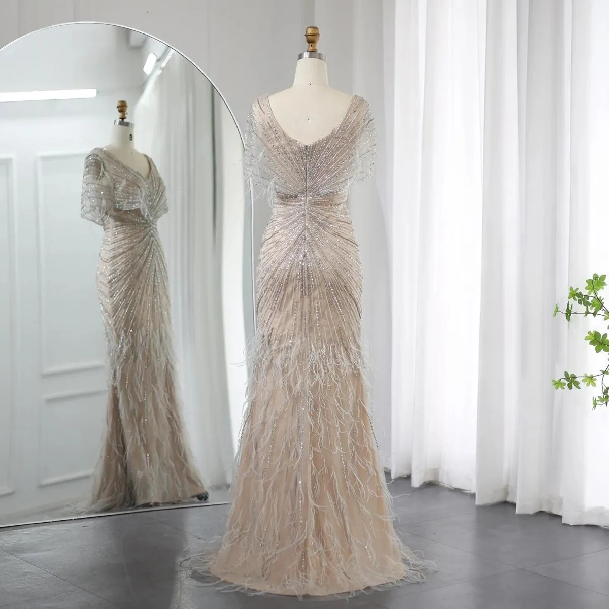 Sharon Said Luxury Dubai Feathers Khaki Sirena Abiti da sera 2023 Eleganti per donna Abiti da festa di nozze Maniche a mantella