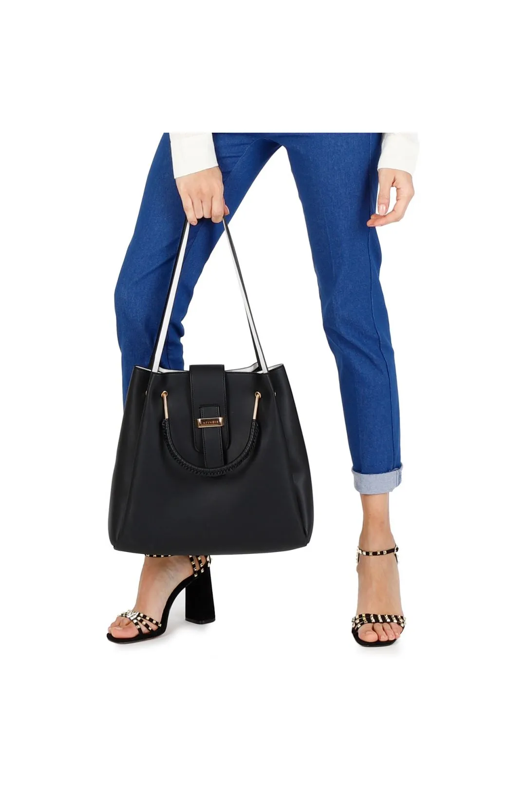 Shopping bag con manico di metallo rivestito