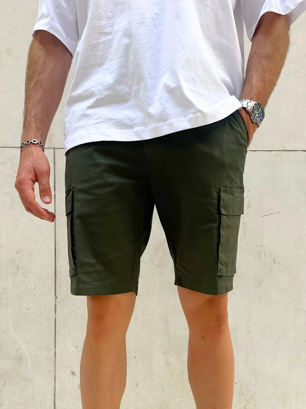 Short cargo