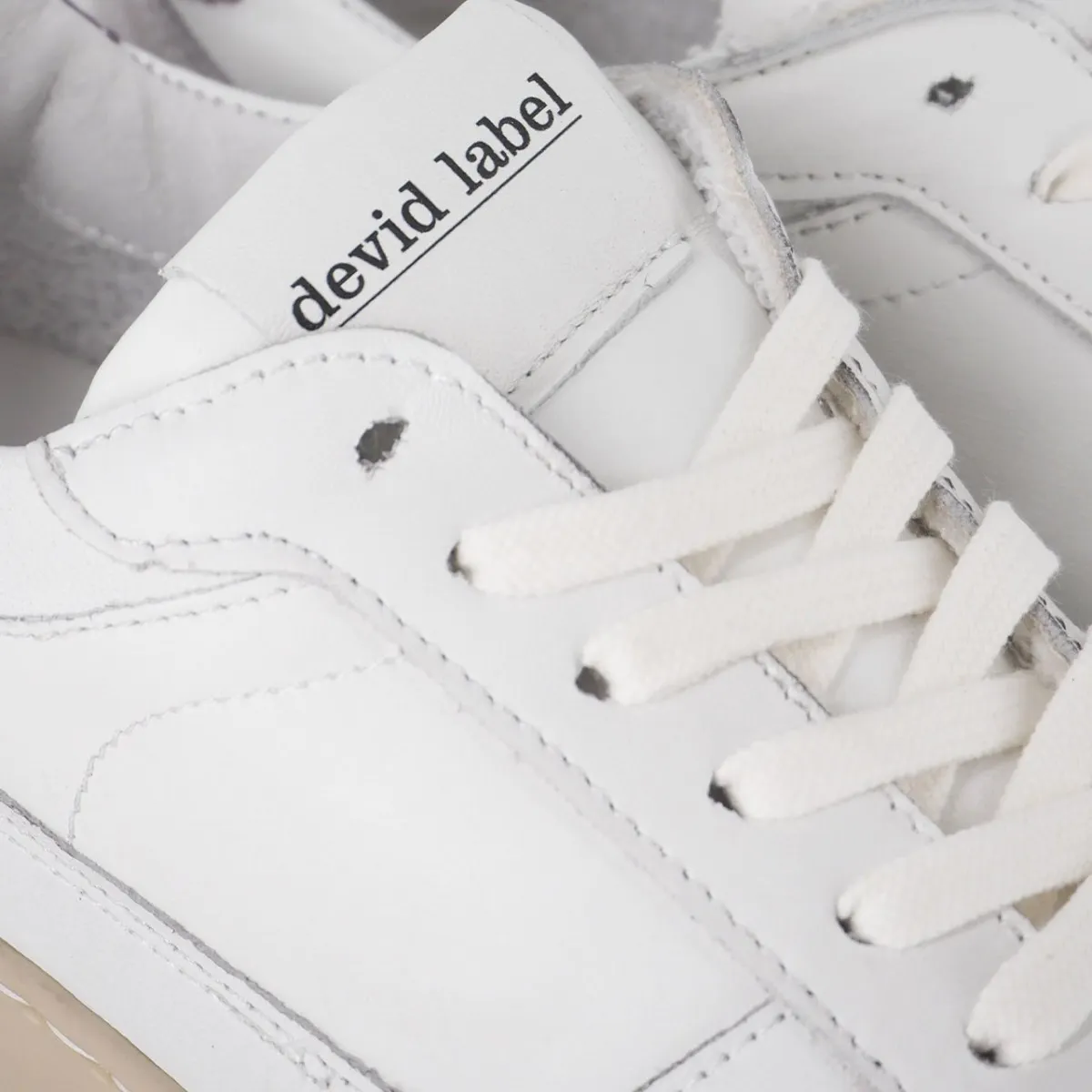 Sneaker In Nappa E Camoscio