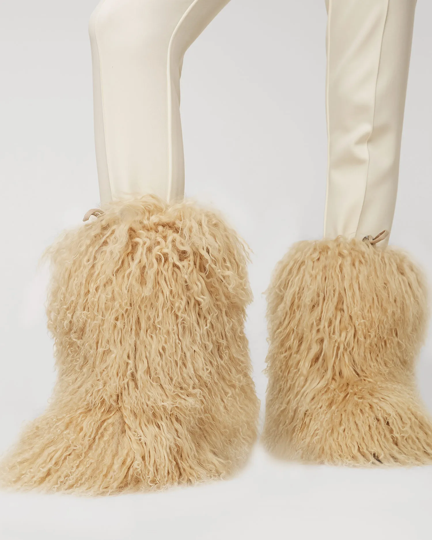 Stivali da neve in pelliccia yeti da donna BOGNER Les Arcs 3 B beige 32347444-17