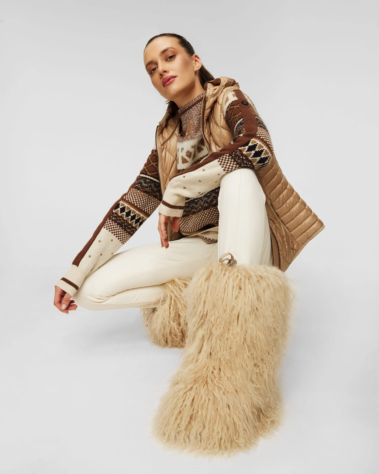 Stivali da neve in pelliccia yeti da donna BOGNER Les Arcs 3 B beige 32347444-17