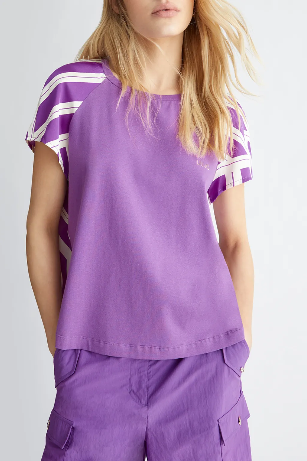 T-SHIRT VIOLA DONNA LIU JO IN RASO STAMPATO GEOMETRICO 4255