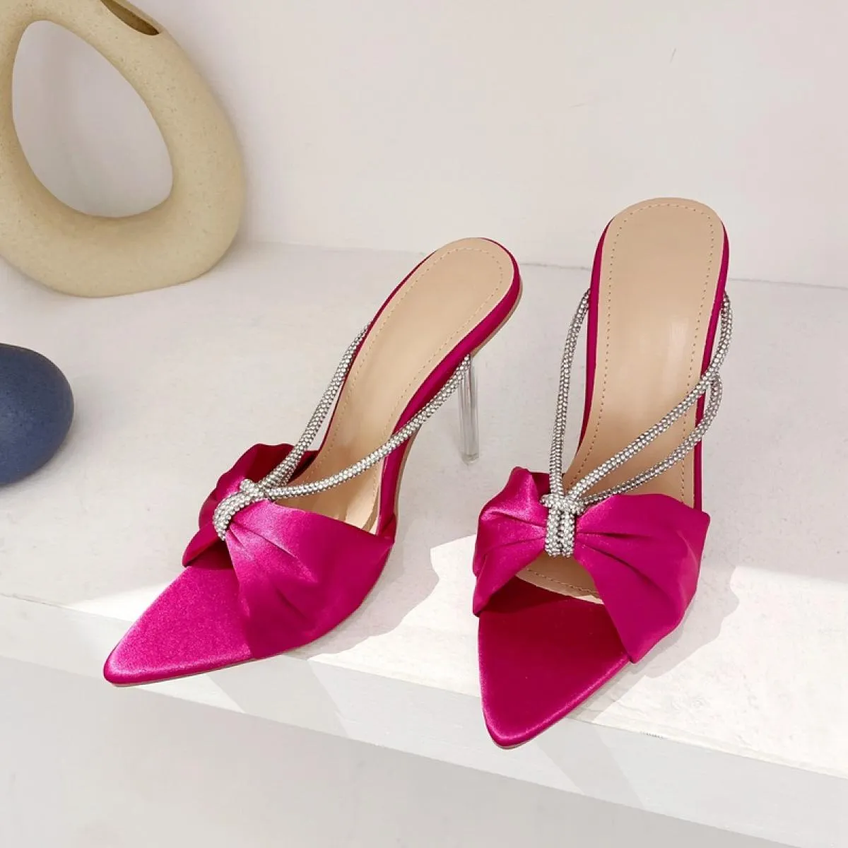 Tstctb Pantofole da donna in cristallo di raso Party Fashion Scarpe a punta trasparenti con tacco a spillo in perspex Scarpe da