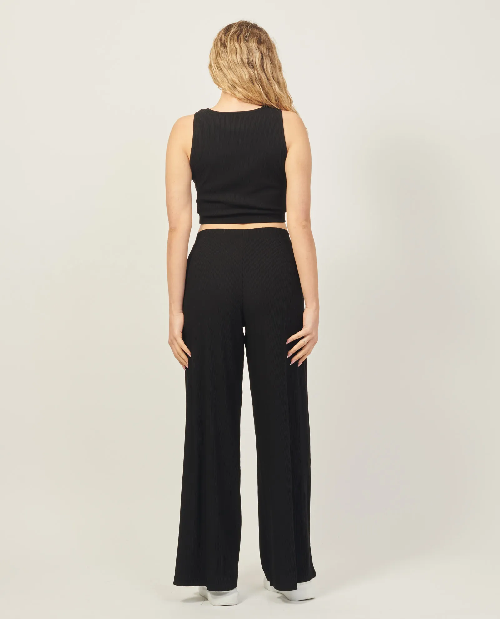 Tuta donna EA7  in cotone stretch plissé