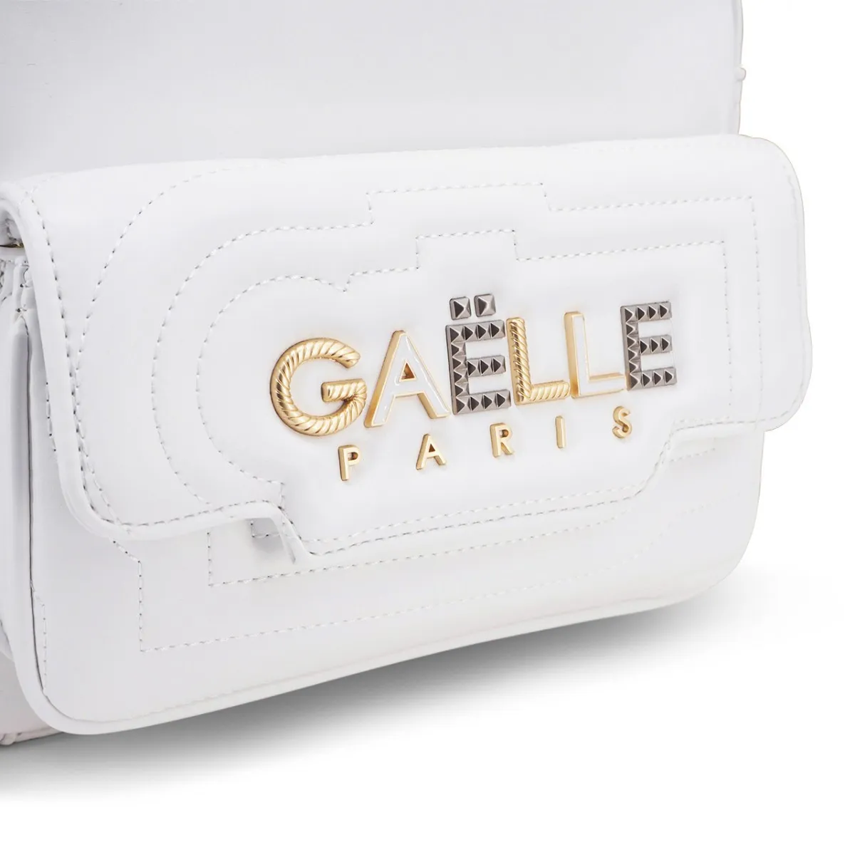 Zaino Matelasse In Ecopelle Con Logo Metallo